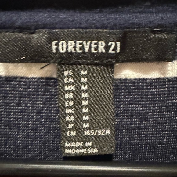 Forever 21 striped long sleeve crop top - Picture 3 of 3